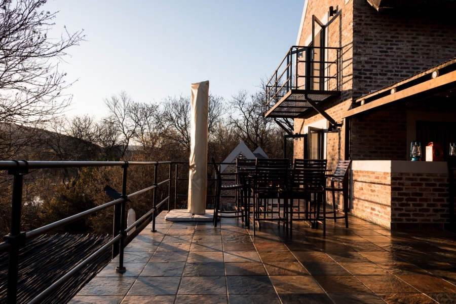 8 Bedroom Property for Sale in Parys Free State